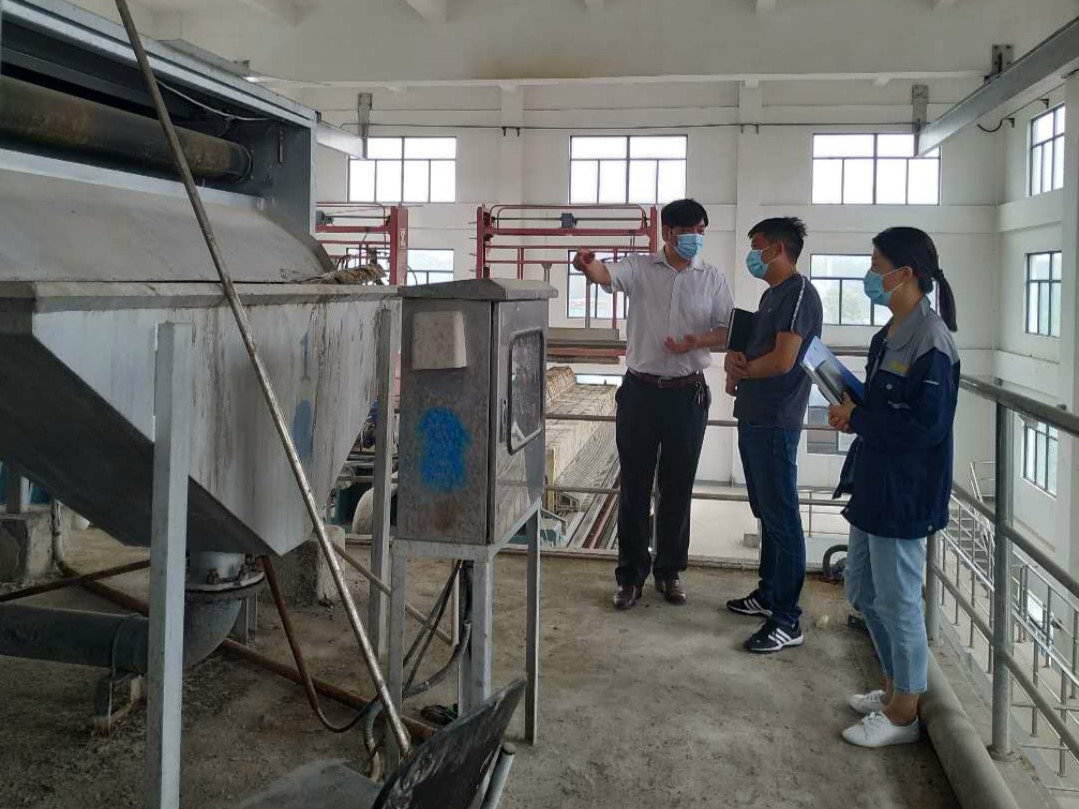 fa69f35790a34a1ff9b9cf024e28df2_meitu_1.jpg fa69f35790a34a1ff9b9cf024e28df2_meitu_1.jpg